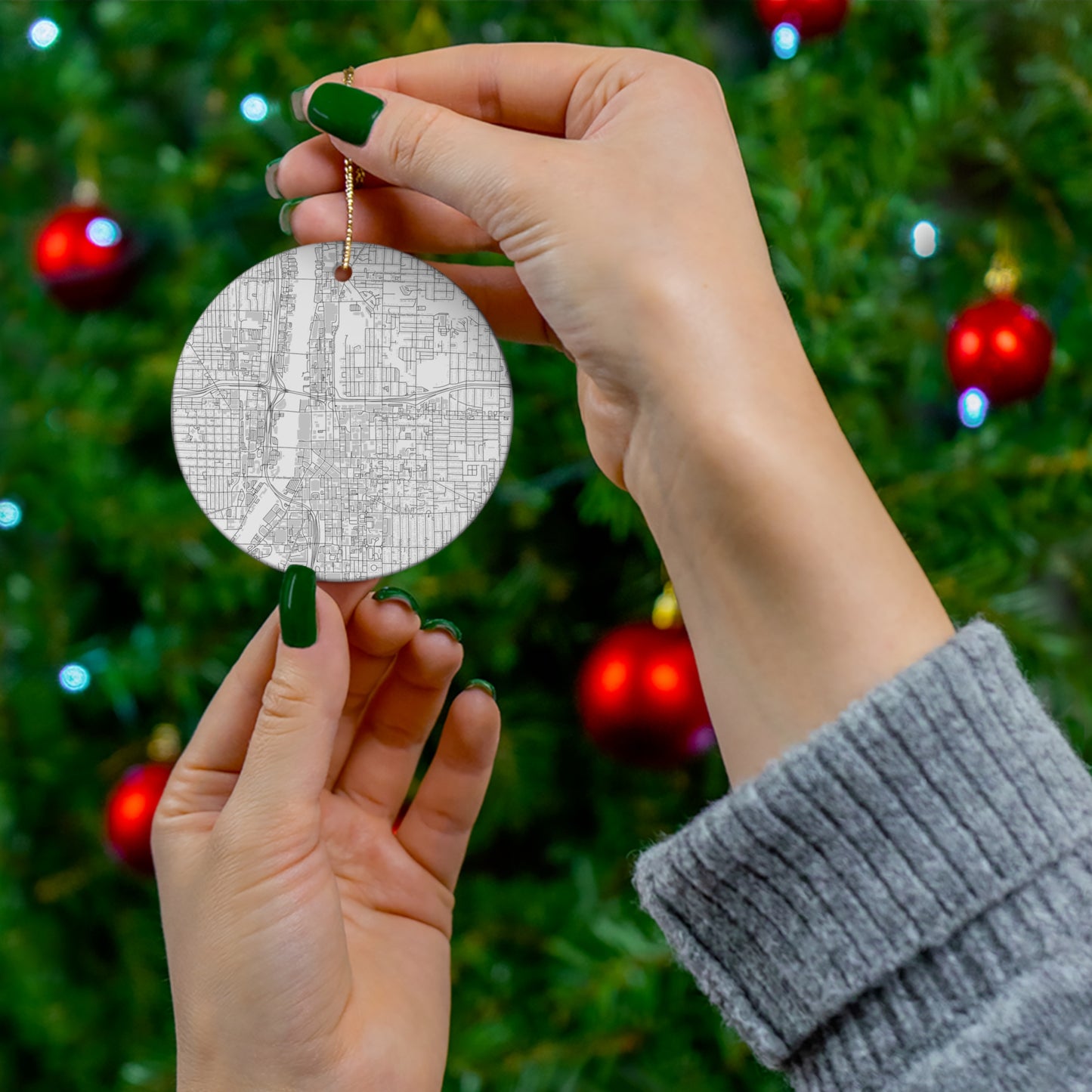 "Grand-Rapids-Downtown" Ceramic Ornament, 4 Shapes